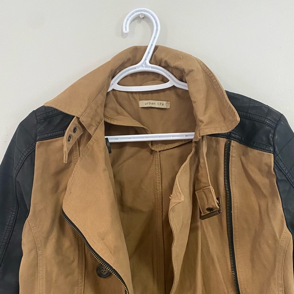 Urban Life Jacket. - Picture 3 of 4